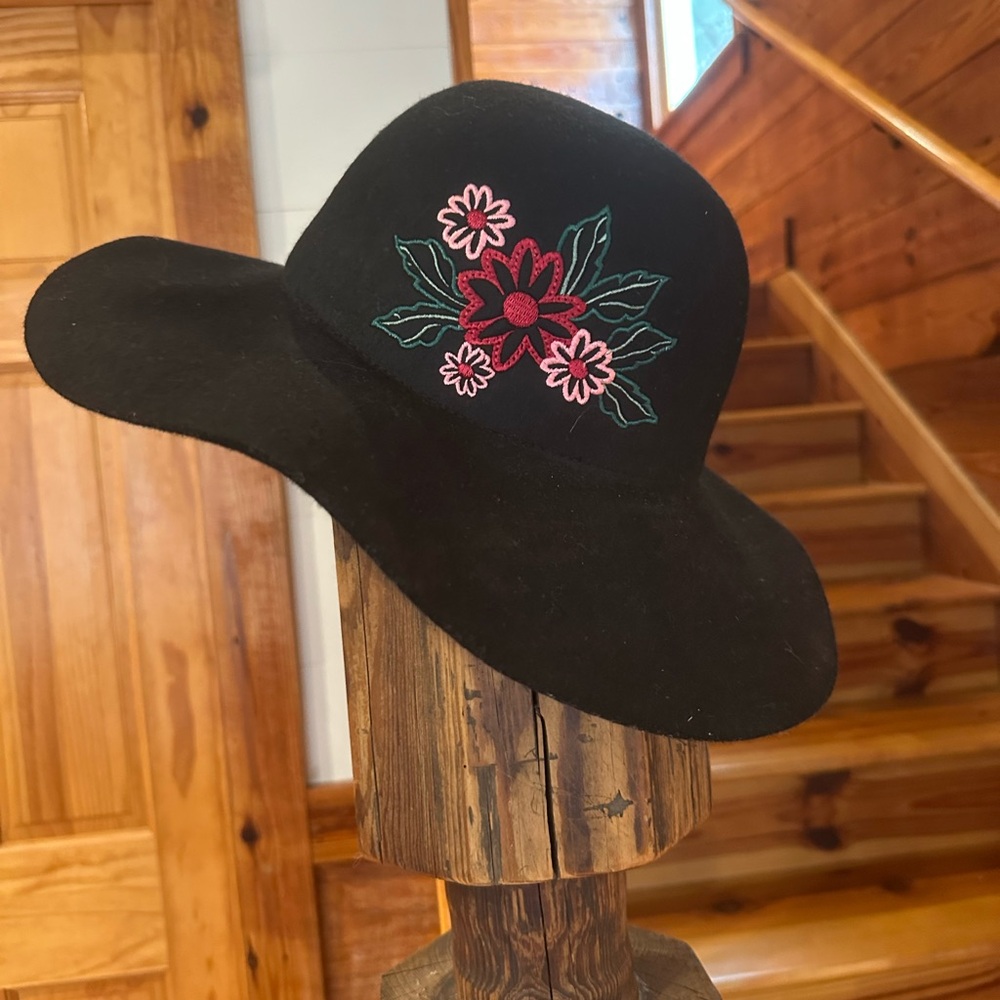 Francesca's Collections Black Hat with Floral Embroidery